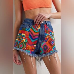 EUC Farm Rio Summer Patches High Rise Shorts Size Small